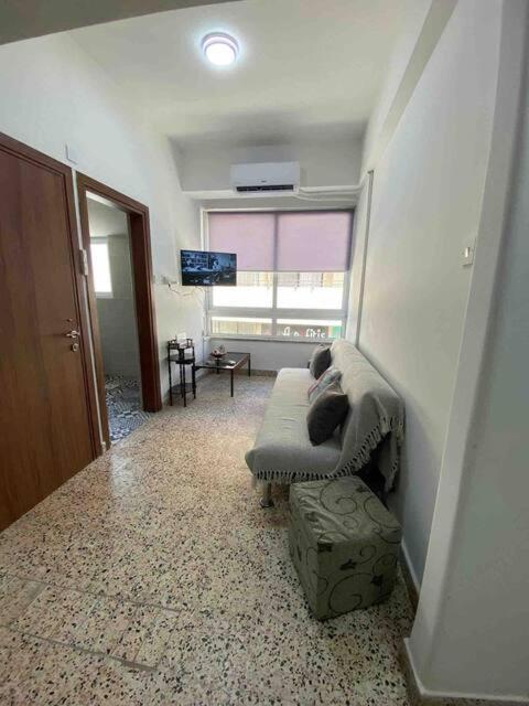 לרנקה 2 Bedroom Apt In Ermou 4 Minute Walk Beach מראה חיצוני תמונה