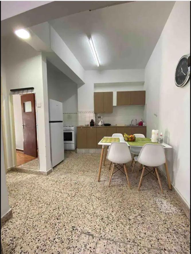 לרנקה 2 Bedroom Apt In Ermou 4 Minute Walk Beach מראה חיצוני תמונה